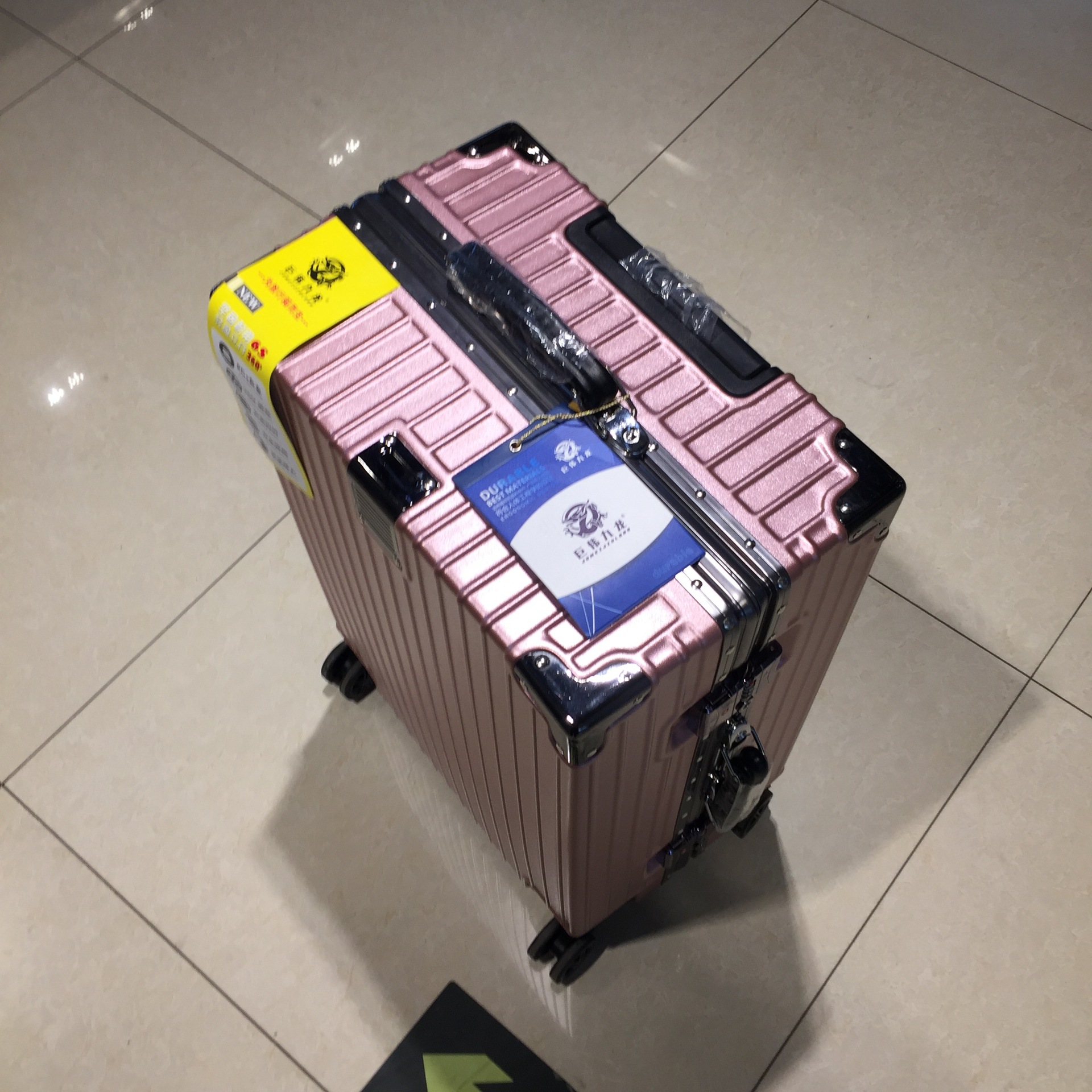 AD75870D-EE3A-48A3-A6C8-C042E7