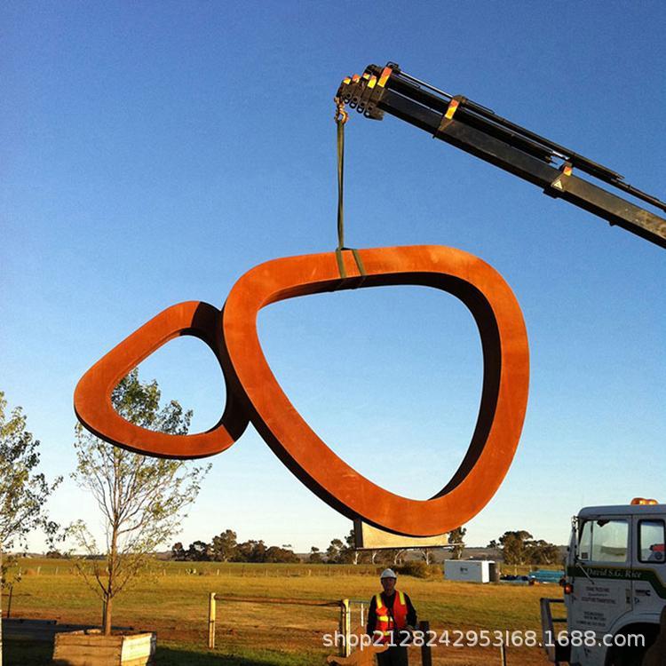 加工直营耐候板Q550NHA考登钢板景区景观设施用药水生锈固锈