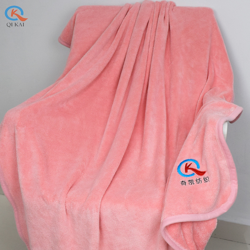 秋冬新款厂家现货 强吸水 珊瑚绒纯色 毛毯 午睡双面儿童毯可定制|ru