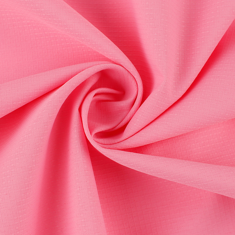 春亚纺防水面料 格中点过胶涂层布 春夏运动服户外服风衣面料