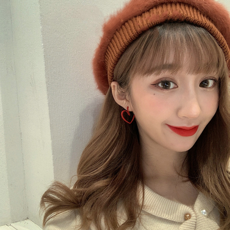 hollow love earrings