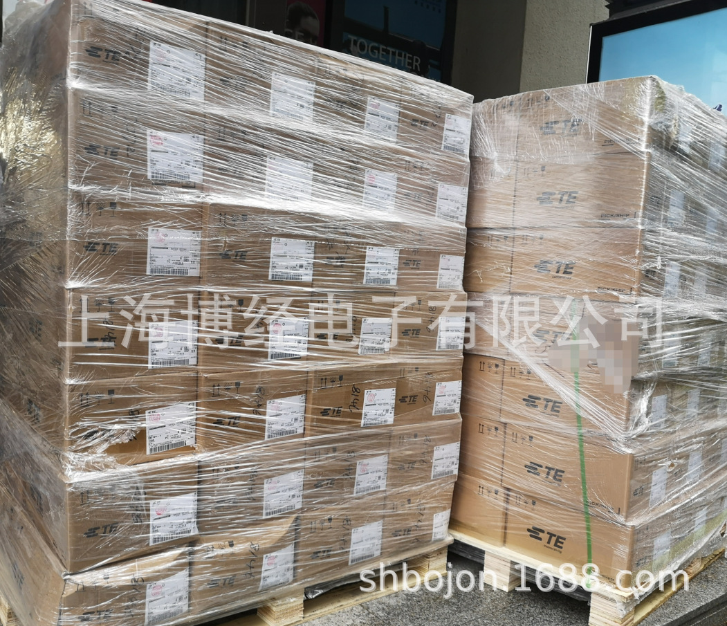 长期大量供应TE端子 3-520132-2