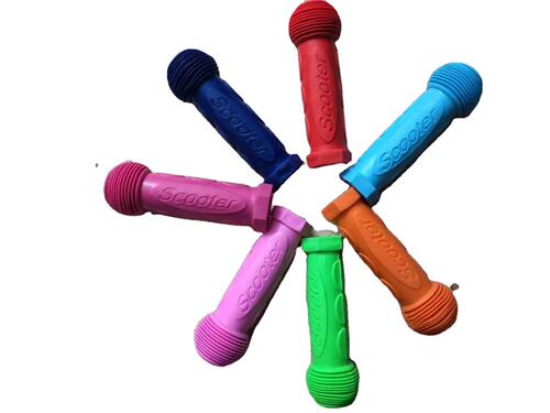 Wholesale bicycle rubber handlebar covers/children's three-wheel mountain bike stroller scooter colorful handlebar cover accessories supplies
