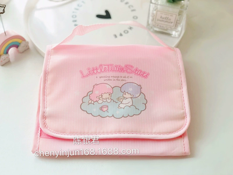 Foldable handheld organizer bag to go out, cosmetic bag