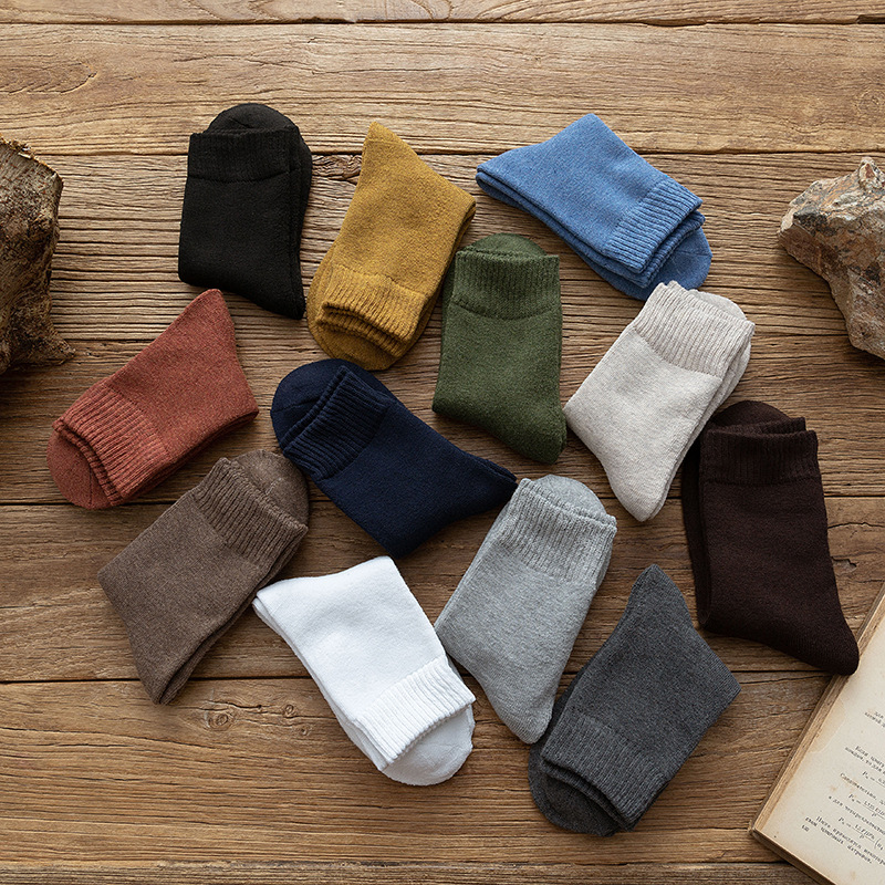 Autumn and winter men's socks Leisure co...