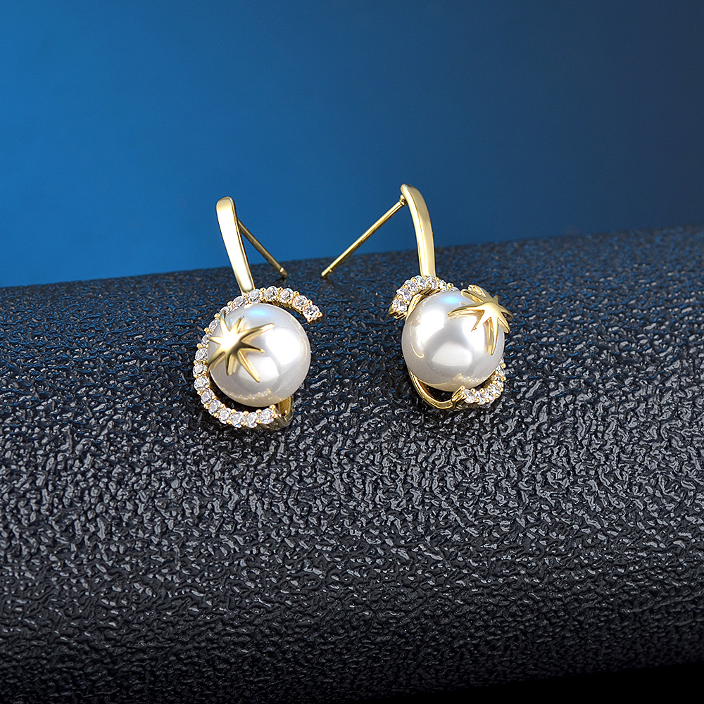 Pearl Stud Earrings With Creative Star Zircon For Women_voghion.com