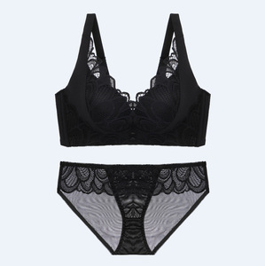 新品无钢圈小胸聚拢性感美背胸罩内衣女女士收副乳调整型文胸套装