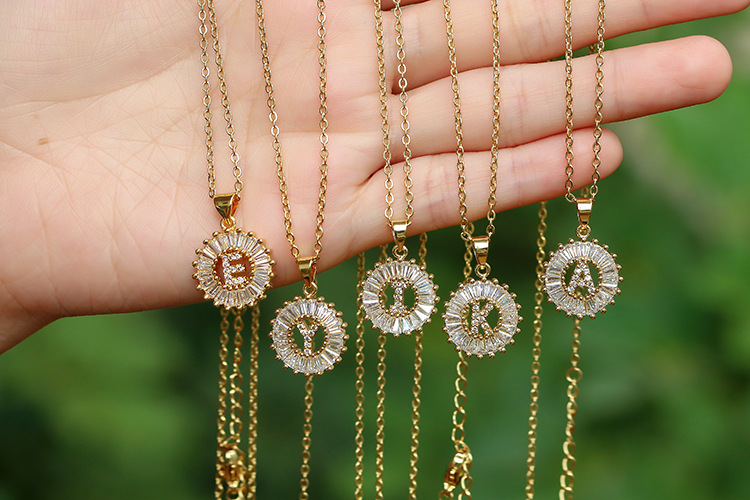 Women'S Gender Plating Design Fashion 26 English Letter Round Copper Necklace