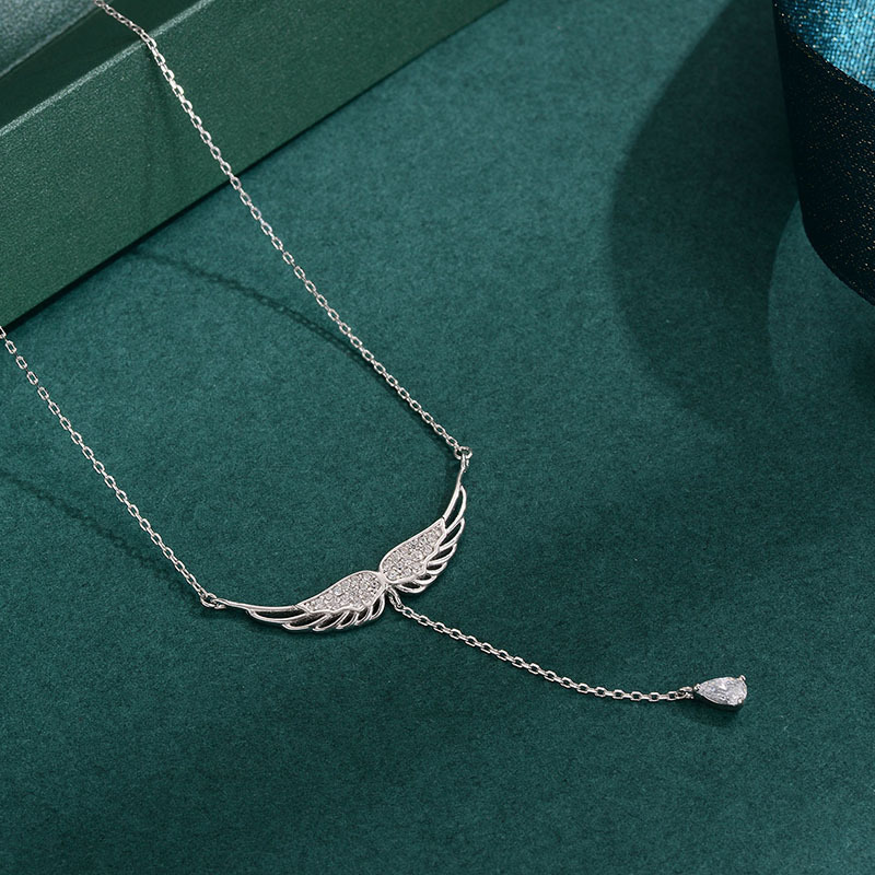 Korean version of Silver Angel Wings necklace, fashionable and exquisite tassel sparkling micro set zirconium pendant_voghion.com