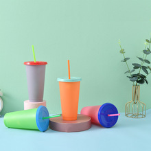 夏季新品创意水杯 PP材质感温塑料变色杯 冷水变色吸管杯批发