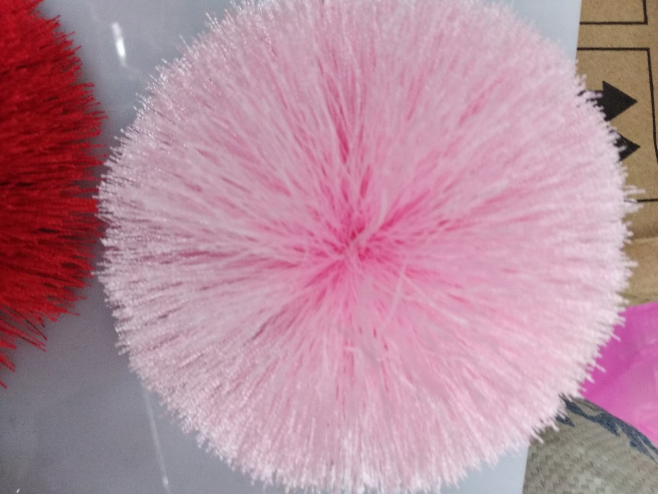 We supply cute hats, wool balls, polyester embroidered thread shoes, flower balls, tassels, decorative scarves and plush ball hangers detail image 2