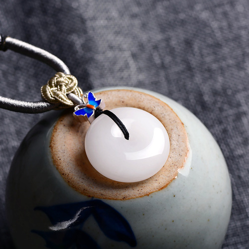 Wholesale Jade Accessories: White Jade Peace Knot Jade Pendant, Xinjiang Hotan Mutton Fat Grade Gold Thread Jade Peace Knot