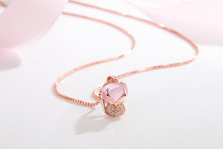 Korean version of micro diamond fox pendant cute hibiscus stone fox necklace simple clavicle chain necklacepicture3