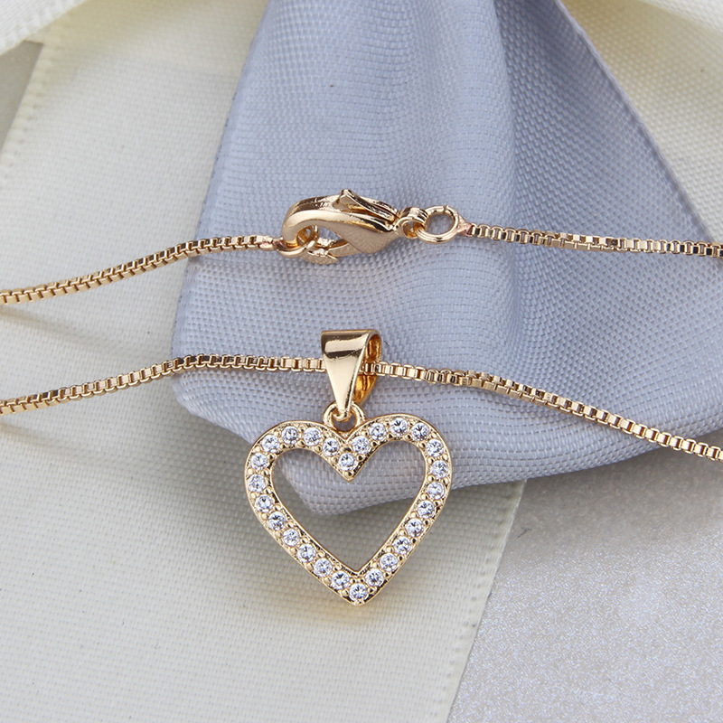 Heart-shaped Necklace Set Hot Sale New Gold-plated Zircon Stud Earrings Wholesale Nihaojewelry display picture 7