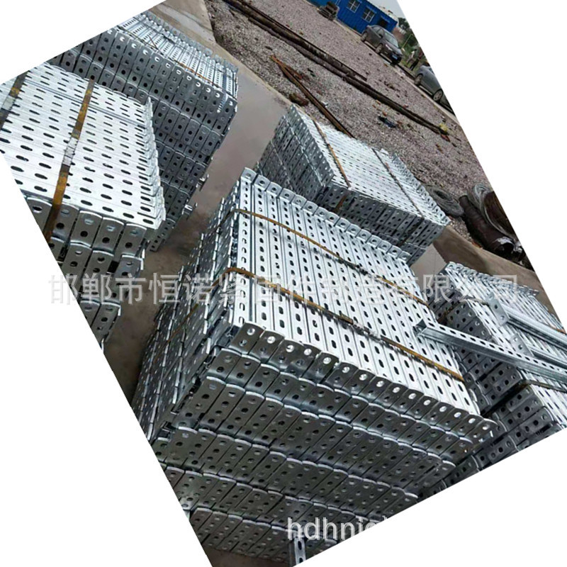 41*41冷弯C型预埋槽钢 镀锌预埋槽道 管廊托臂支架恒诺厂家制造