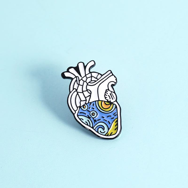 Enamel Design Novelty Pin Heart Alloy Enamel Unisex Brooches