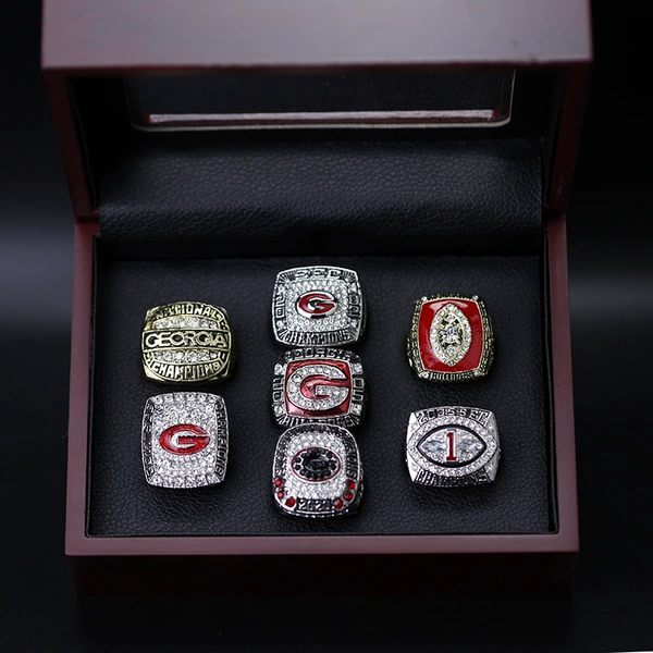 7 rings+wooden box