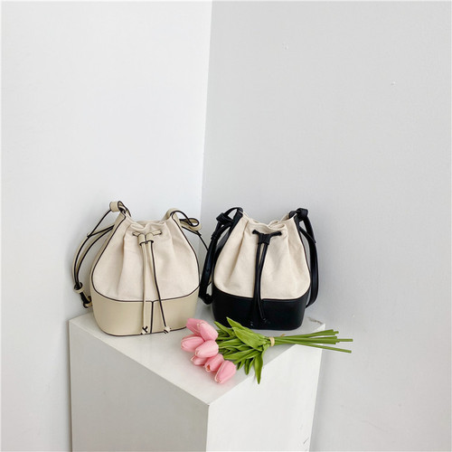 Bags Women's Shoulder Bag Summer Korean Fashion Trend Messenger Bag Personalized Splicing Canvas Hand-Bucket Bucket Bag Women
