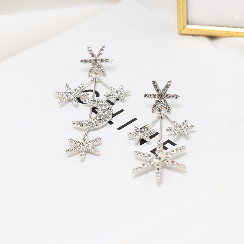 24g Weight Artificial Rhinestones Inlay Material Earrings Classification Alloy Material Star Pattern Women'S Gender Plating Design Fashion Style Silver Color Fashion Inlay Rhinestone Moon Star Shaped Alloy Earrings 5
