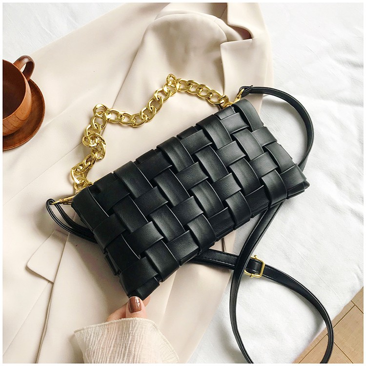 fashion metal handle diagonal woven small square bagpicture3