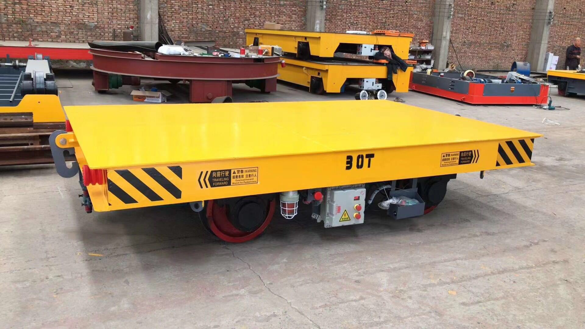 厂家批发30T电动平板车 车间搬运工具车电动平板运输车