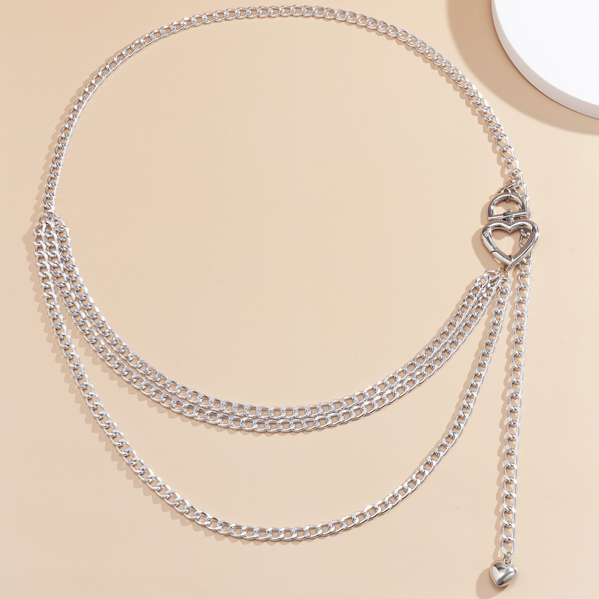 Simple Heart-shaped Hollow Metal Waist Chain display picture 4