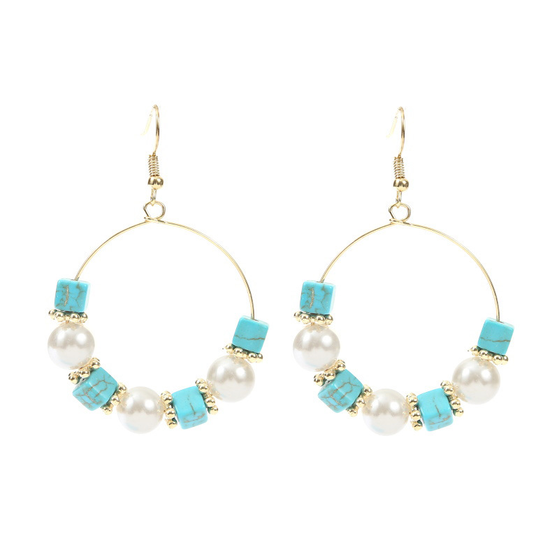 Mode Nouvelle Main Géométrique Perle Pierre Personnalité Boucles D&#39;oreilles En Perles Nihaojewelry Gros display picture 5