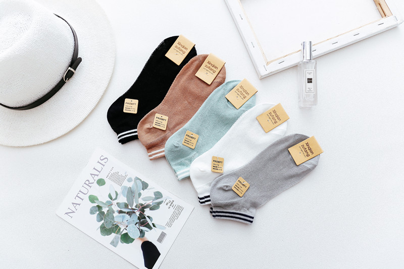 Spring And Summer New Cotton Socks Hollow Card Silk Stripes Invisible Ladies Short Socks Wholesale Nihaojewelry display picture 5