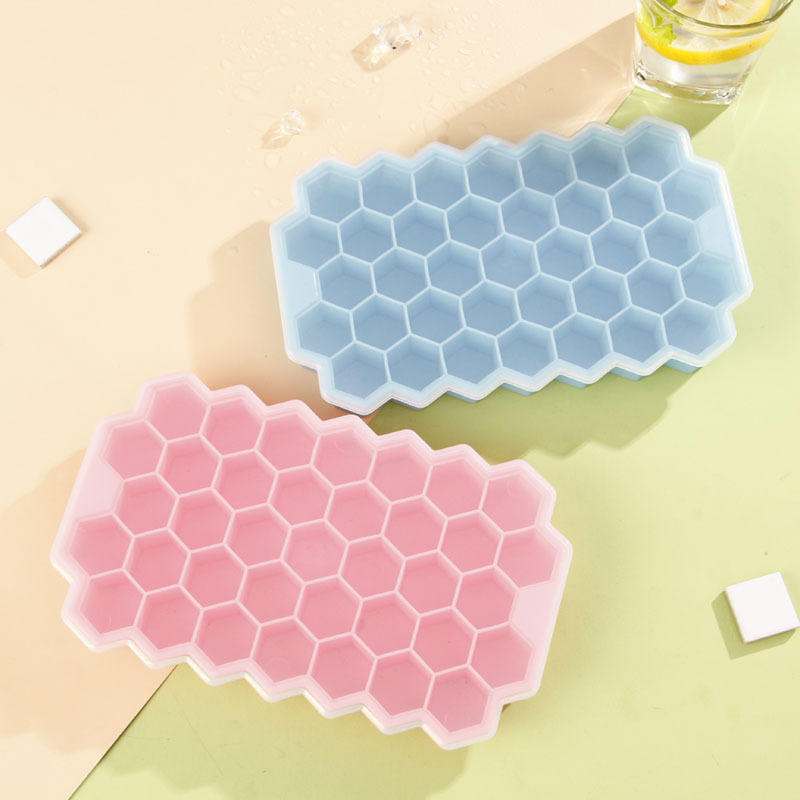 厂家热销37格蜂巢硅胶冰格家用创意DIY制冰盒带盖硅胶冰格模具