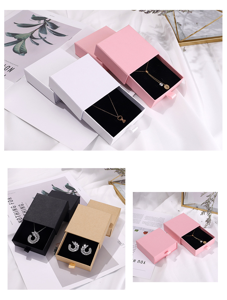 Simple Style Solid Color Paper Jewelry Boxes display picture 1