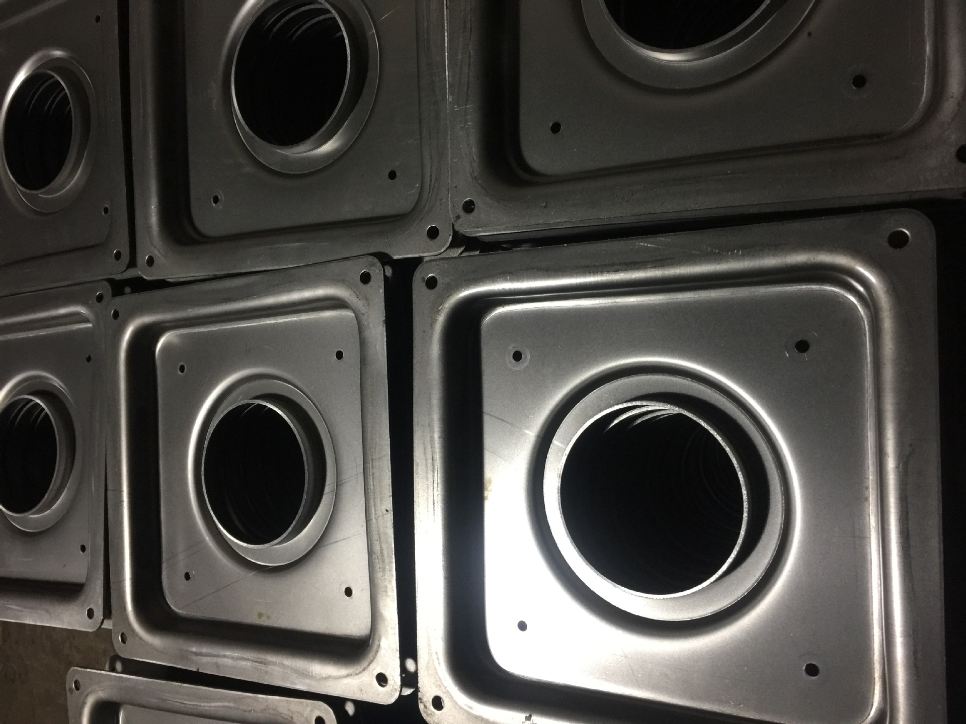 上海工厂最定制优质高难度冲压拉伸件，价格实惠，质量可靠