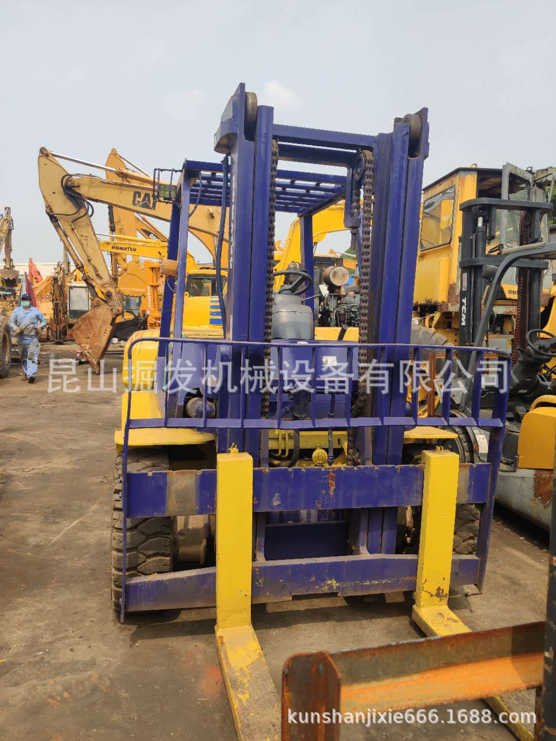 二手小松7吨叉车，小松7吨叉车