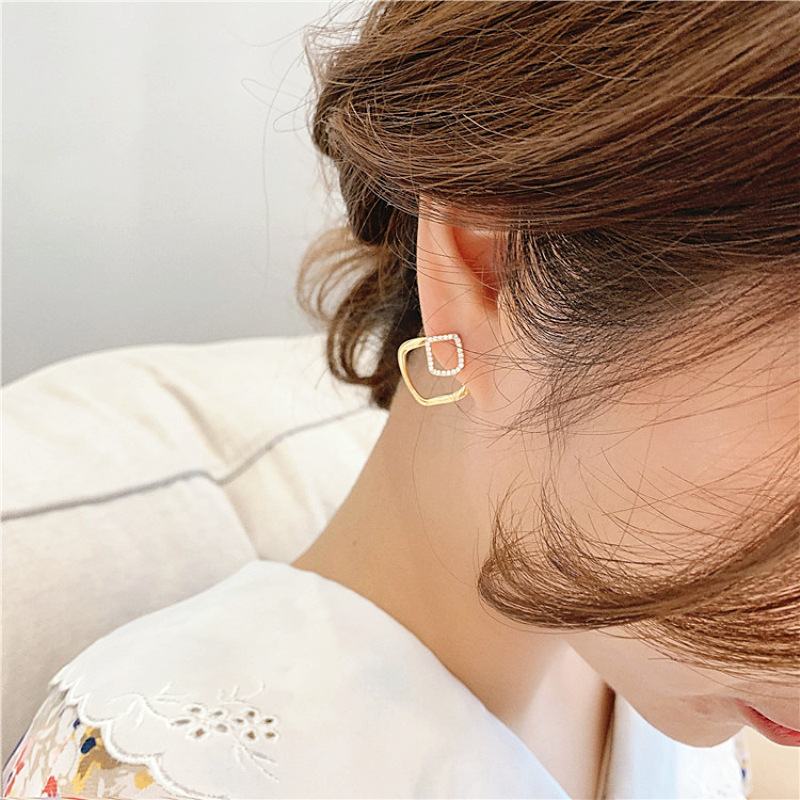 Korea Square Geometric  Wild Earrings display picture 3