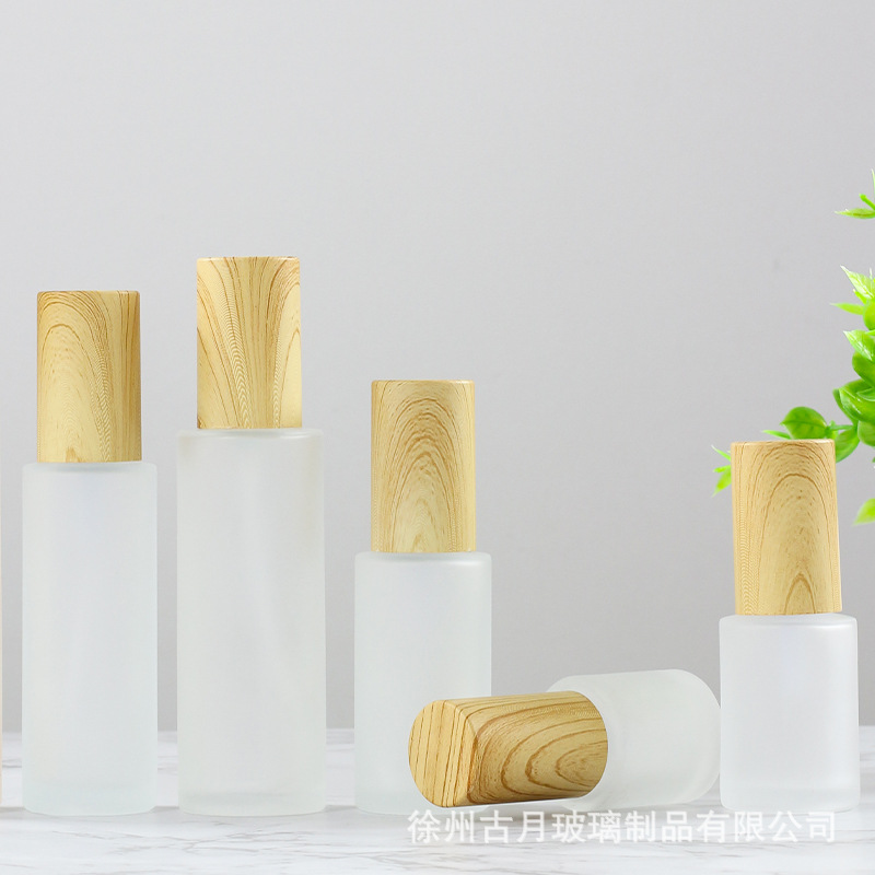 Cosmetic bottle