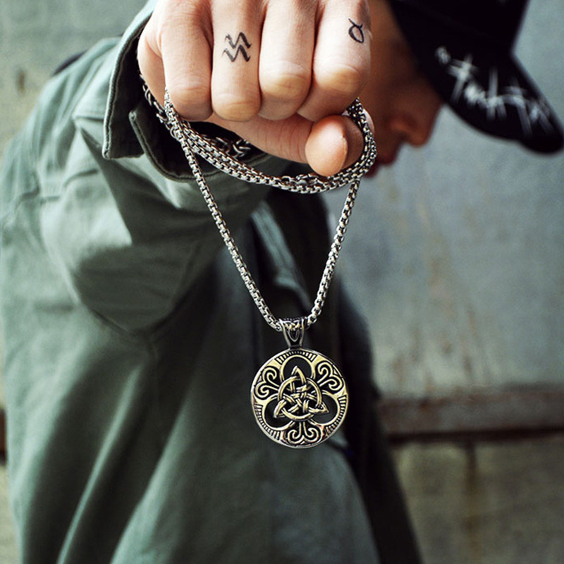 Pendant