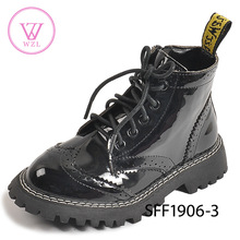 Ӣ���L�A�^�񻨶�ѥŮͯ���ﶬ��Ƥ�R��ѥ�r�а����C܇ѥ���S���l