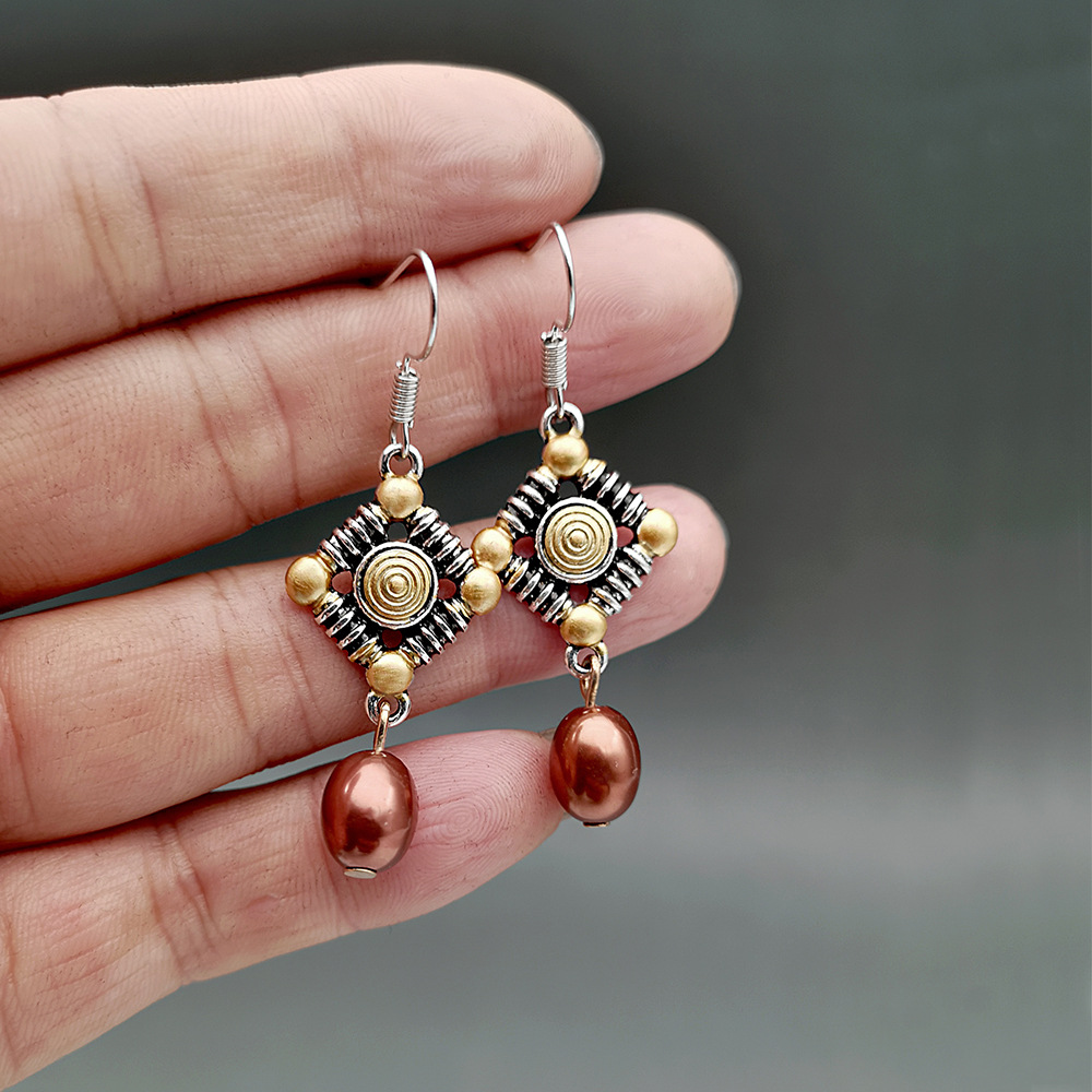 Bohemia new antique pearl earrings European and American fashion gold coffee pearl pendant necklace