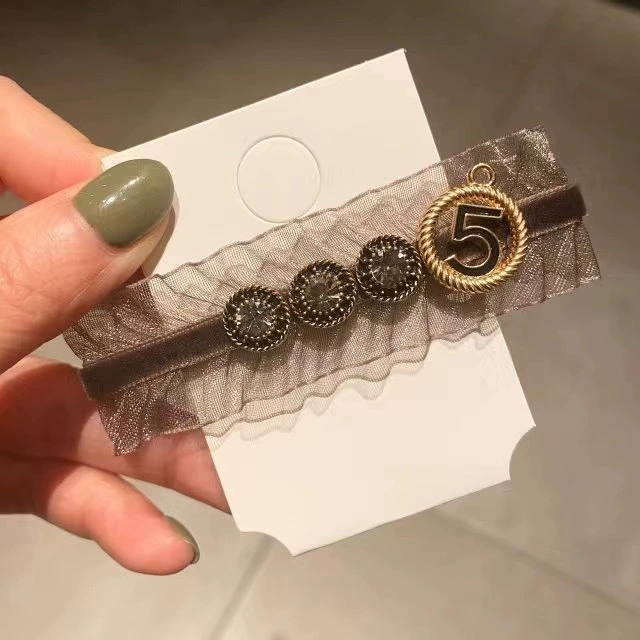 Канель-стиль заколка для волос набор с жемчужинами в духе Chanel и акцентами в виде маленького медвежонка, различные цвета
