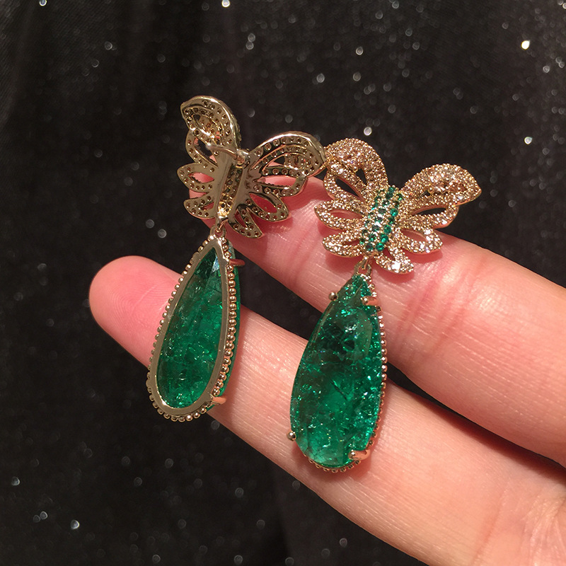 Golden Butterfly Earrings Hollow Super Fairy Emerald Tourmaline Earrings S925 Silver Needle Luxury Exaggeration Large Earrings display picture 3