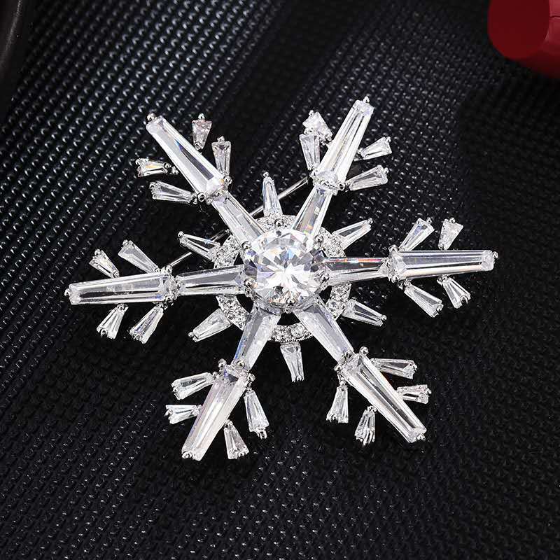 Estilo coreano nuevo copo de nieve ramillete de cobre femenino micro incrustaciones de circón broche de gama alta accesorios de ropa pin moda ramillete al por mayor