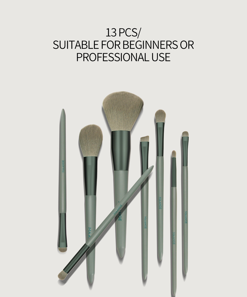 Makeup Brush Set Image 3