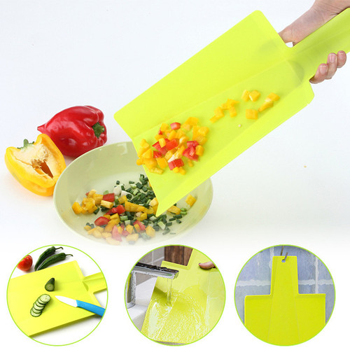Easy-to-use plastic folding cutting board Hanging multifunctional folding cutting board Thin plastic cutting board