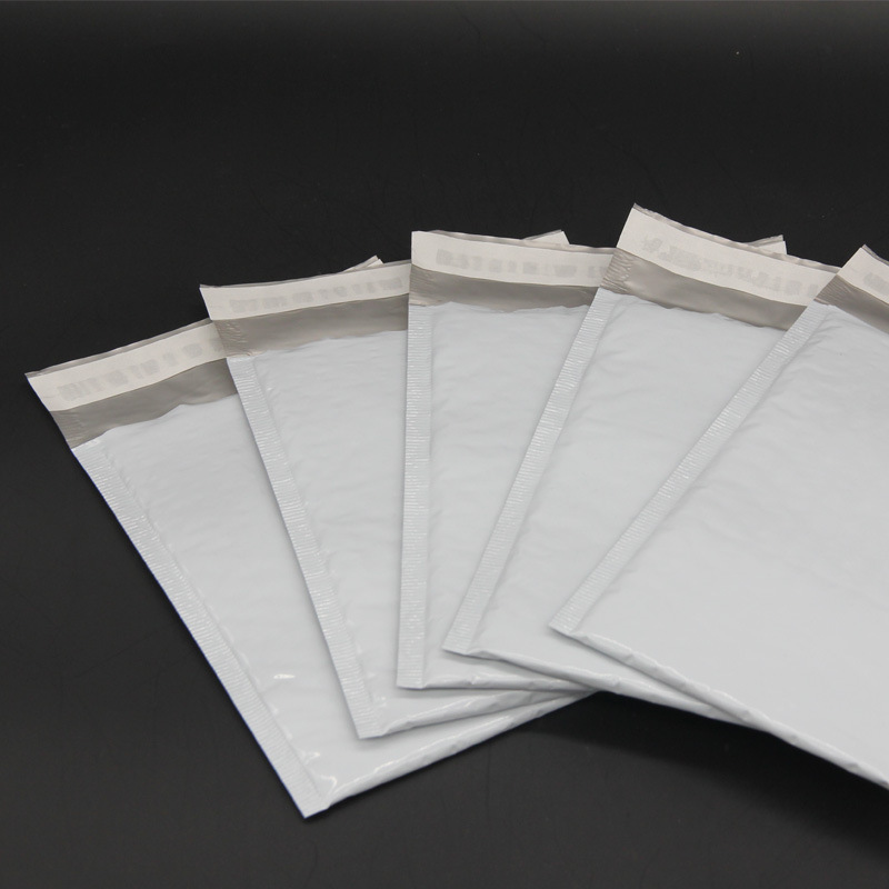 大中小号共挤膜气泡信封袋表面光滑快递信封袋大量现货格优惠