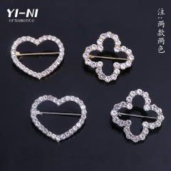 防走光胸針女百搭鏤空愛心胸針服裝配飾水鑽胸花開衫小別針扣胸針