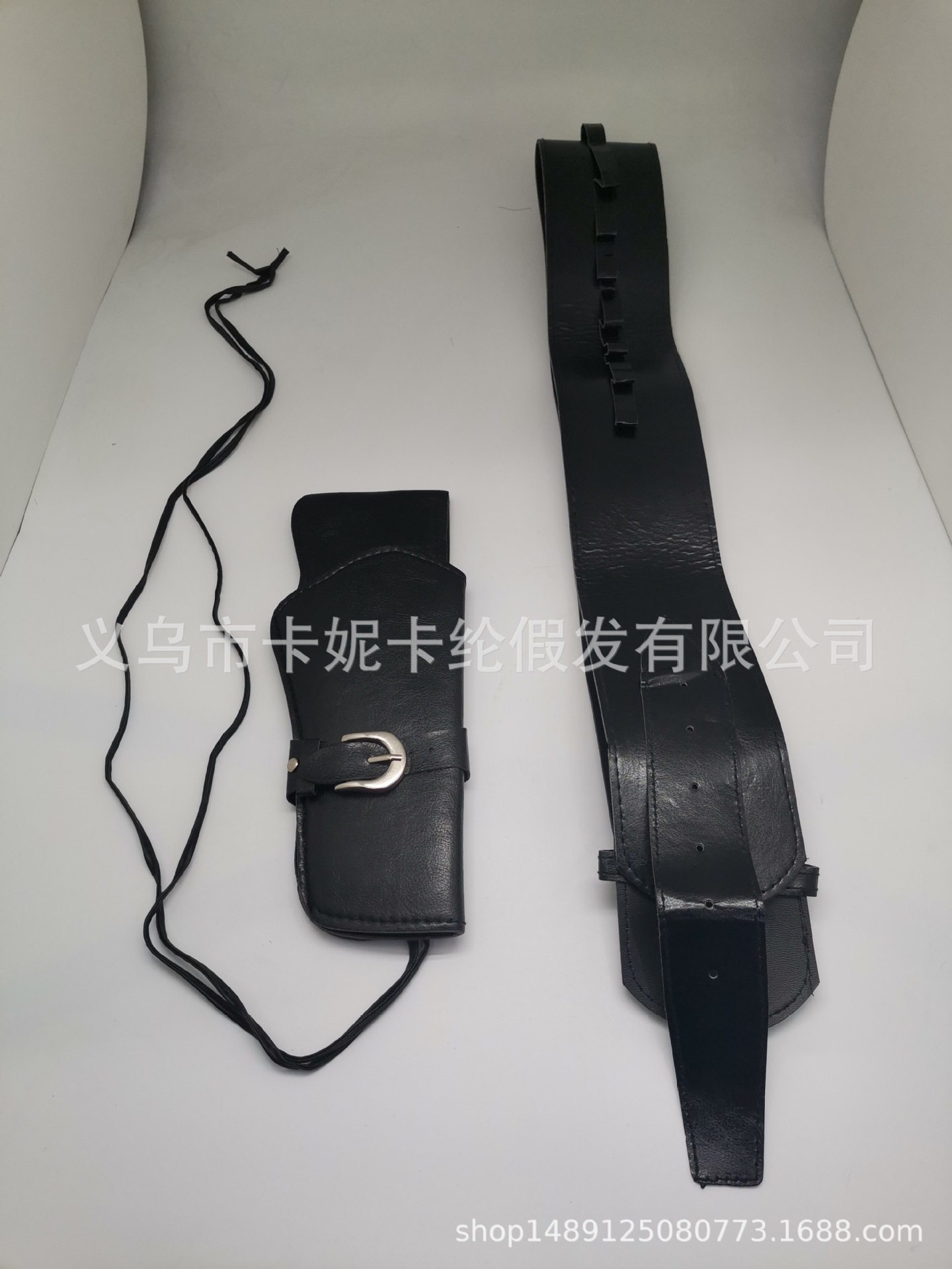 Cinturón retro vaquero estilo nostálgico con cinturón de cuero con cubierta