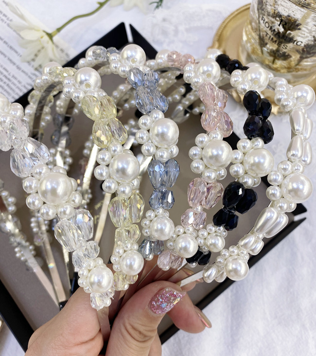 Korean Fashion Pearl Hair Band French Crystal Flower Baroque Bride Thin Headband   Wholesale Nihaojewelry display picture 17