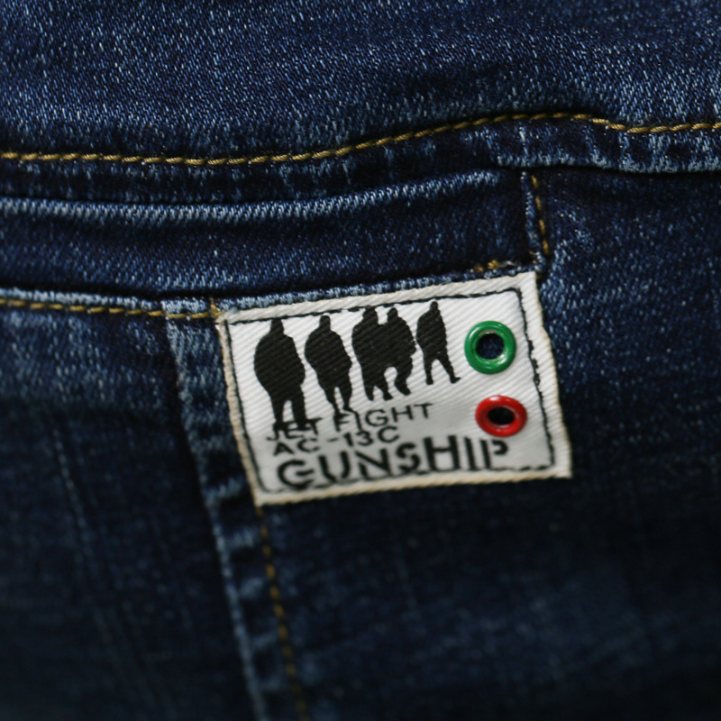 5052579338_1290329861