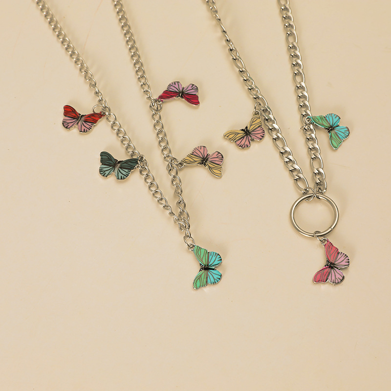 Koreanische Einfache Persönlichkeit Kreative 2-teilige Set Halskette Mode Retro Trend Bemaltes Tropföl Farbe Schmetterlings Halskette display picture 6