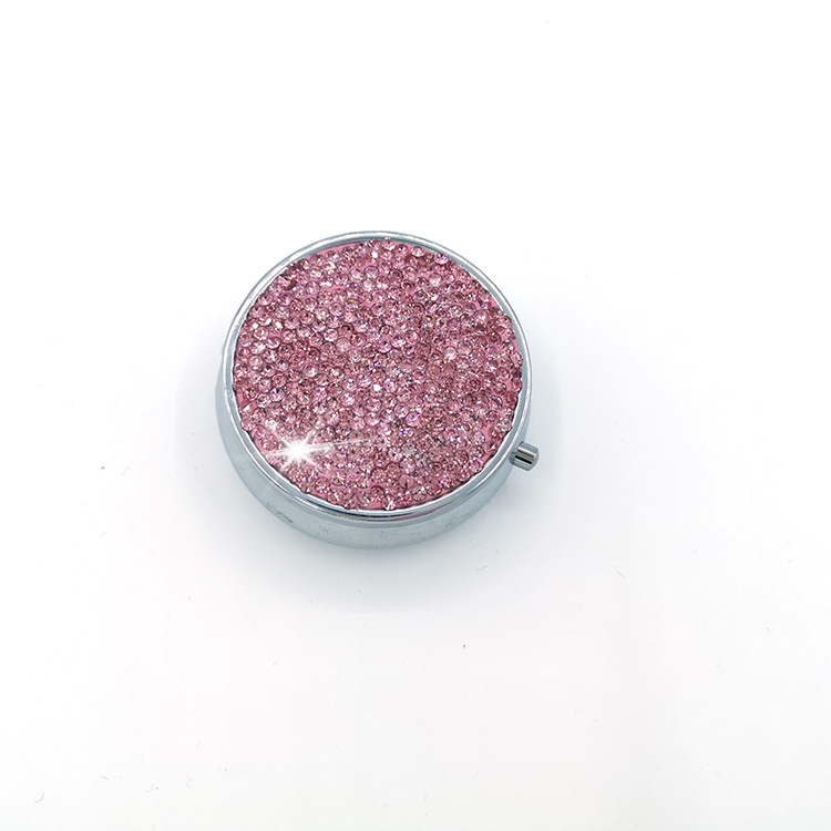 厂家直销镶钻圆形三格金属药盒便携简易药丸盒创意钥匙扣首饰盒