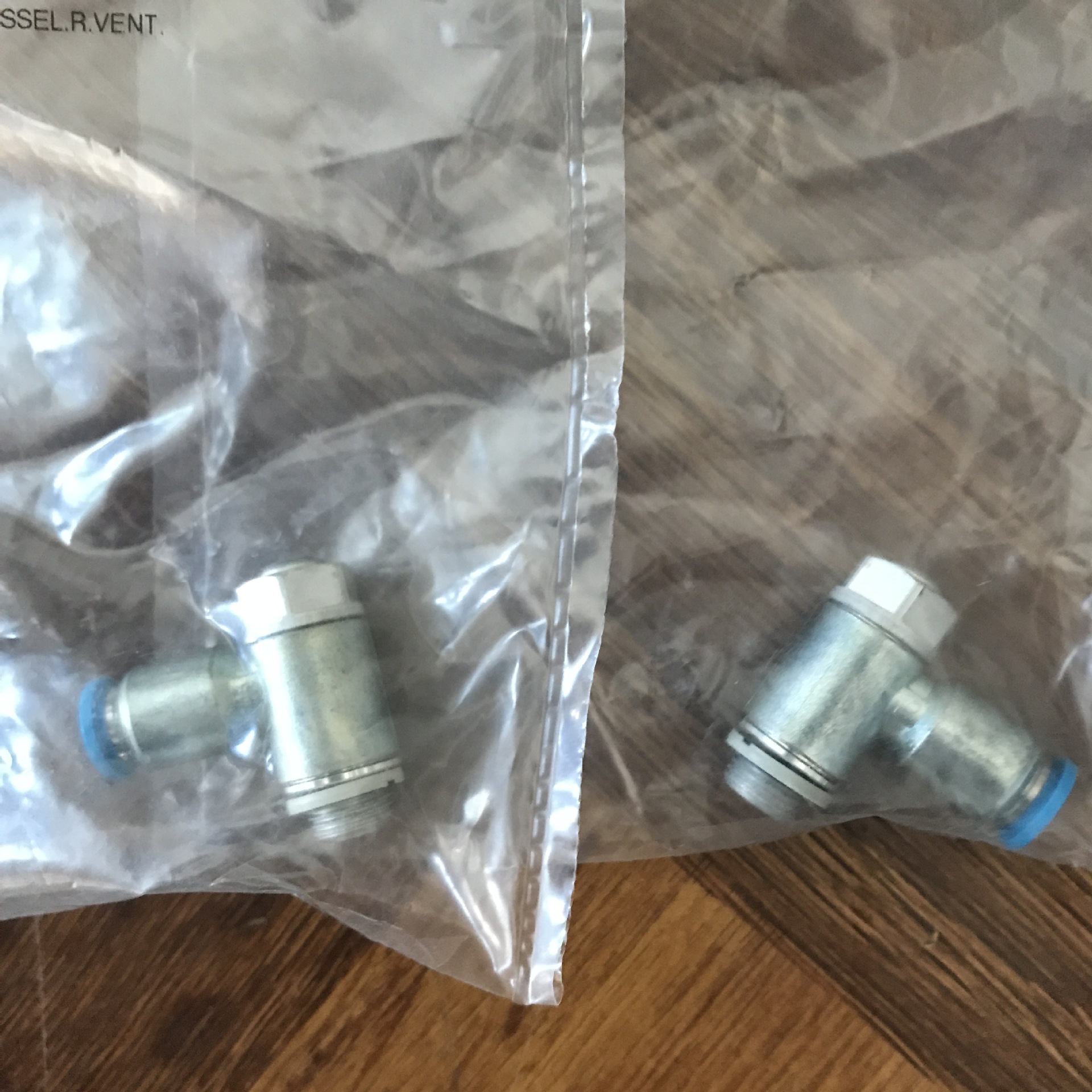 全新德国FESTO费斯托GRLA-1/8-QS-6-D节流阀订货号193144